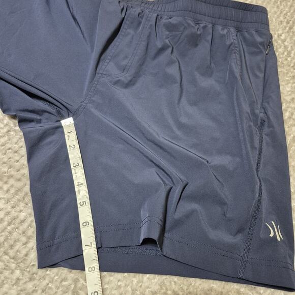 Rhone Shorts Men XL Navy Multi Zip Pockets Outdoor Stretch Athletic Logo Preppy - Picture 5 of 9